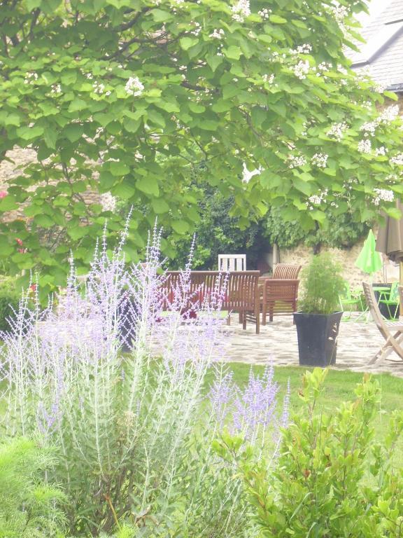 Grand Mainguet Bed & Breakfast Saint-Lambert-la-Potherie Exterior foto