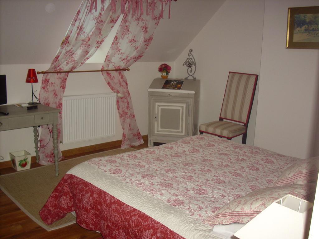 Grand Mainguet Bed & Breakfast Saint-Lambert-la-Potherie Exterior foto