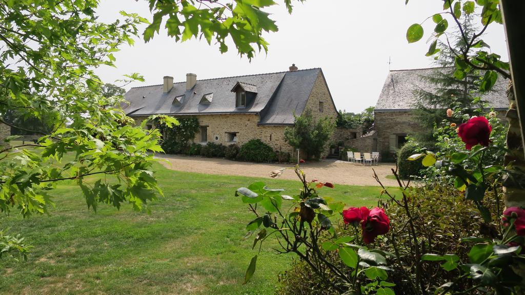 Grand Mainguet Bed & Breakfast Saint-Lambert-la-Potherie Exterior foto